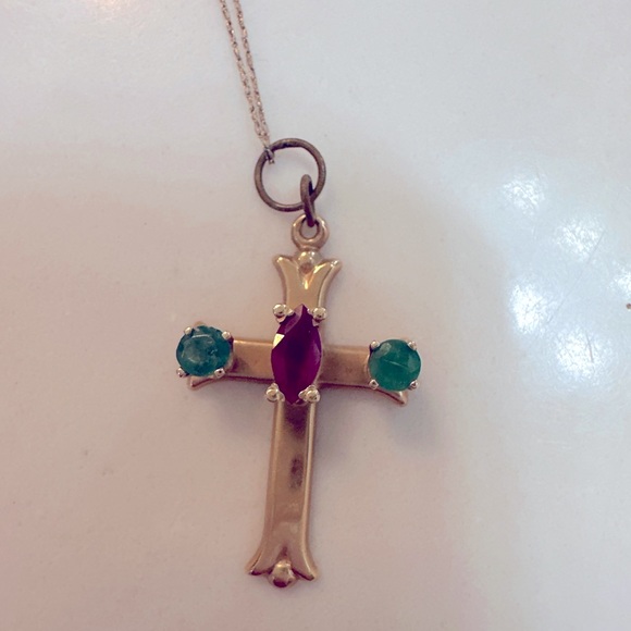 10 k gold cross pendant with genuine ruby and emerald stones - Picture 1 of 8